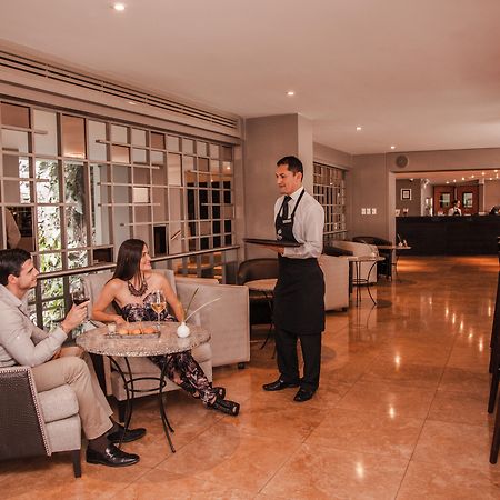 Casa Andina Premium Golf Los Incas Лима Екстериор снимка
