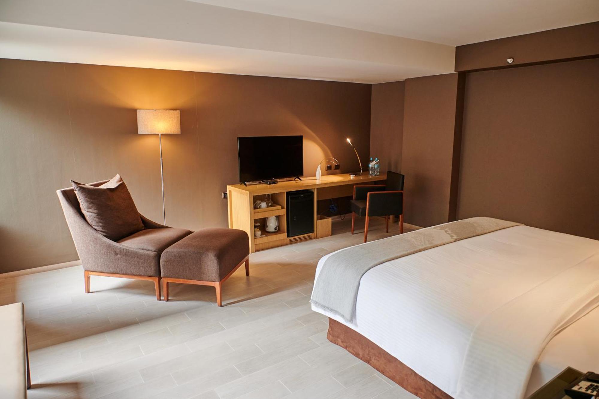 Casa Andina Premium Golf Los Incas Лима Екстериор снимка