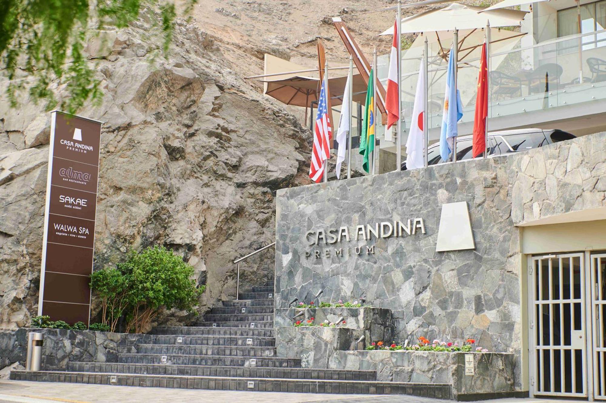 Casa Andina Premium Golf Los Incas Лима Екстериор снимка